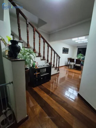 Imagem BELÍSSIMO SOBRADO - VILA EUCLIDES - SÃO BERNARDO DO CAMPO - SP