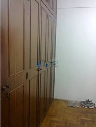 Imagem APARTAMENTO COM 03 QUARTOS, SUÍTE NO CENTRO