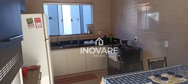 Imagem Casa com 2 dormitórios à venda, 170 m² por R$ 350.000 - Santa Ines - Itumbiara/GO