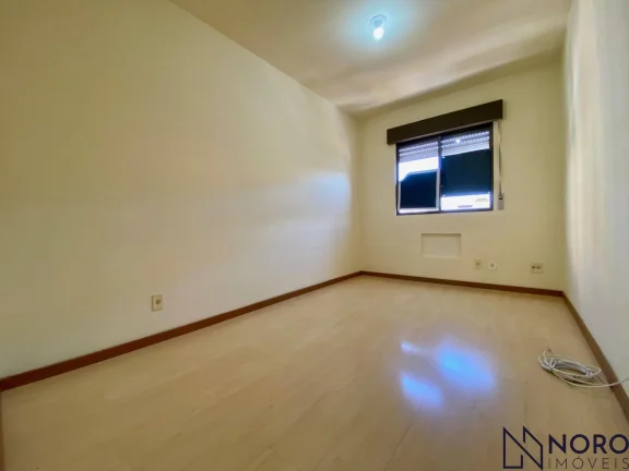 Imagem Apartamento frente 3 dormitórios com suíte e box Centro Santa Maria