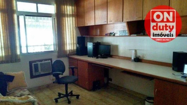 Imagem Casa com 2 dormitórios à venda, 150 m² por R$ 450.000,00 - Vila Cascatinha - São Vicente/SP