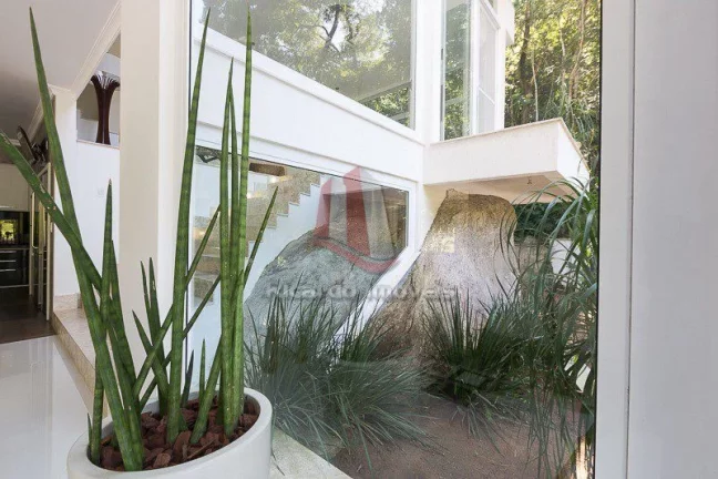 Imagem Casa Contemporânea Rio das Ostras à Venda