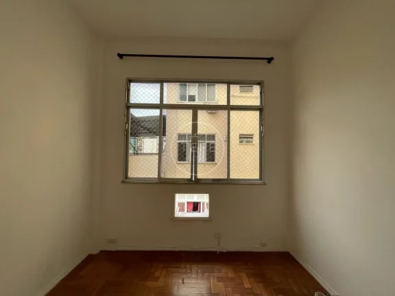 Imagem APARTAMENTO de 3 DORMTÓRIOS em BOTAFOGO - R$ 630.000 - Próximo ao metrô - Rio de Janeiro, RJ