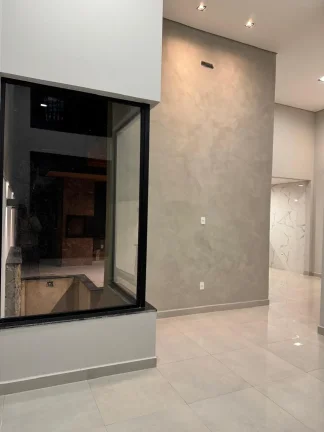 Imagem Casa em Condomínio de Luxo na Vila Nova Sorocaba - 3 Quartos, 1 Suíte, 3 Salas, 3 Banheiros, 1 Vaga - 145m²