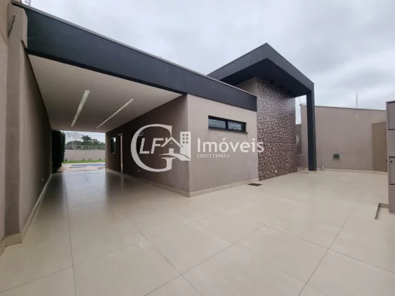 Imagem Impecável casa à venda em Campo Grande-MS, na Vila Jacy: 3 suítes, 2 salas, 4 banheiros, 5 vagas de garagem, 162,76 m² de área.