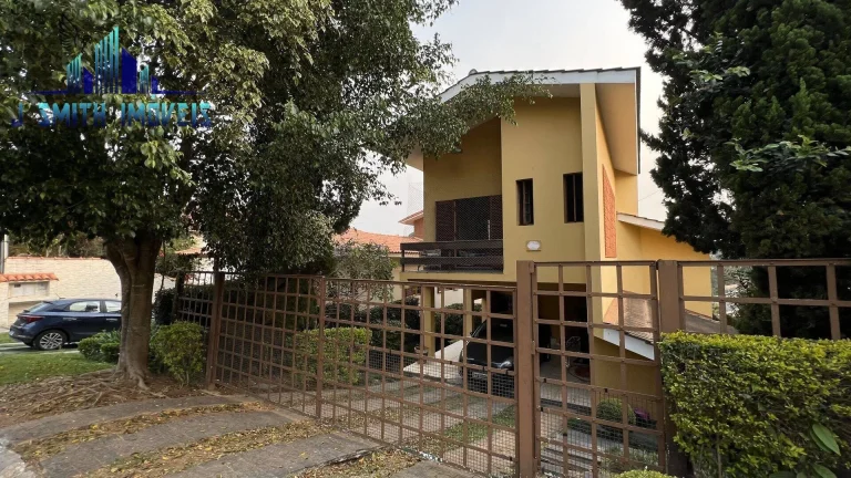 Imagem CASA 324m² NA GRANJA VIANA. ABAIXO DO CUSTO PRA REFORMAR - OPORTUNIDADE!!