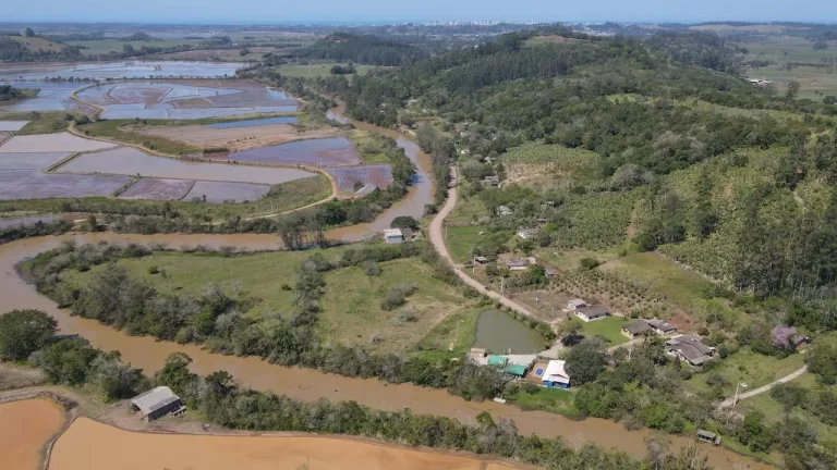 Imagem Chácara à venda em Torres, Vila São João, com 1 quarto, 13752,05m²