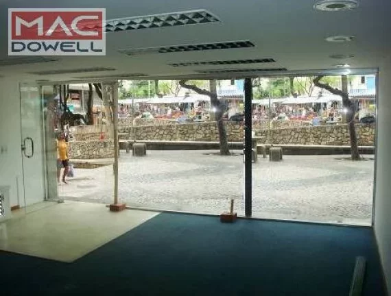Imagem Loja de rua com 100 m² na Rua Dias da Cruz no Meier / RJ
