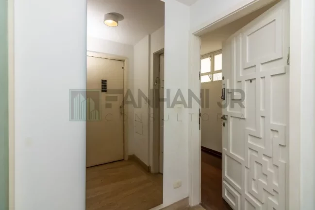 Imagem Luxuoso apartamento de 4 quartos e 3 suítes no Jardim Paulista, São Paulo - 260m², 3 salas, 2 vagas. Venha conhecer!
