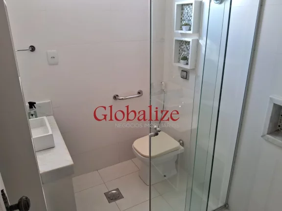 Imagem Belo Apartamento com 3 dormitórios em Santos na Ponta da Praia muito bem localizado por R$ 860.000,00
