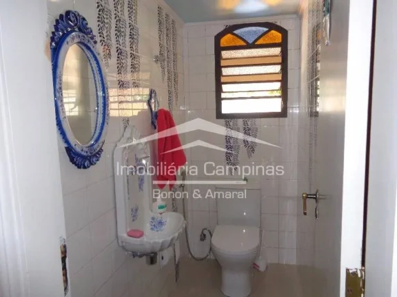 Imagem Excelente sobrado próximo a vários comércios, amplo quintal com edícula,living amplo para vário...