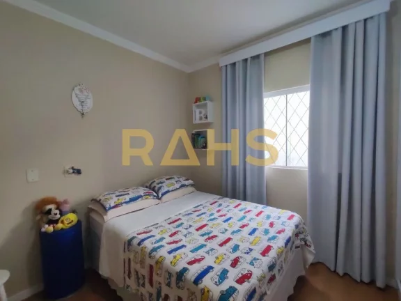 Imagem Buscando um imóvel pronto para Morar! Esse Sobrado Geminado esta localizado no bairro no Costa e Si...