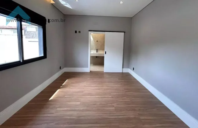 Imagem Descubra o charme de uma casa única em Atibaia-SP