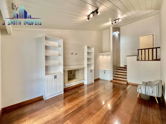 Imagem Casa em condominio. 1.605 m² terreno, 4 dorm/1ste + escritório e gourmet!