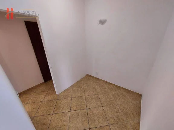 Imagem EXCELENTE apartamento com 107m² com VISTA LIVRE no Jardim 25 de Agosto.