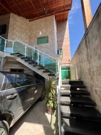 Imagem Sobrado com 5 dormitórios à venda, 300 m² por R$ 1.200.000,00 - Jardim Quaresmeira - Suzano/SP