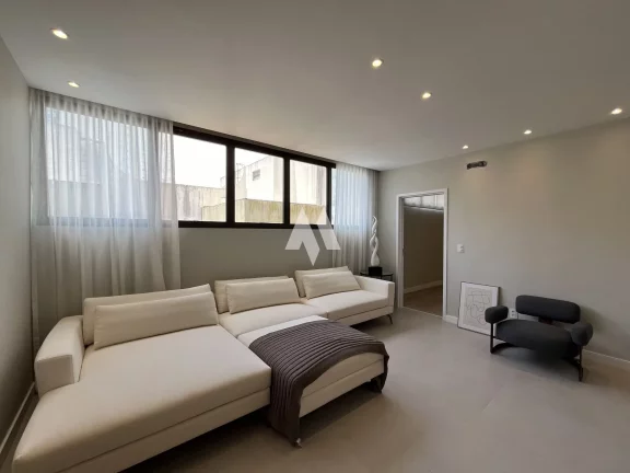 Imagem Apartamento Alto Padrão à venda com 3 suítes e Vista Parcial para o Mar no Boqueirão em Santos/SP