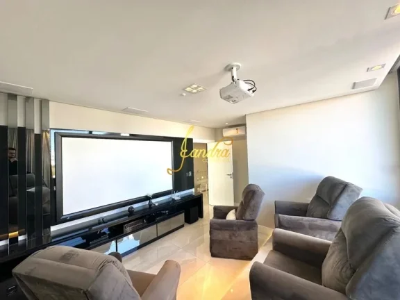 Imagem Sobrado finamente mobiliado e decorado