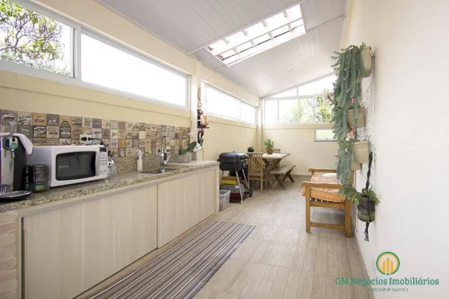 Imagem Casa com 3 suítes - Cond. Villa Nova - Granja Viana