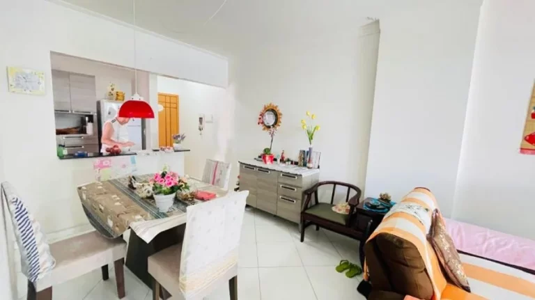 Imagem Excelente apartamento na Ocian 2 dormitórios 1 suíte!!!