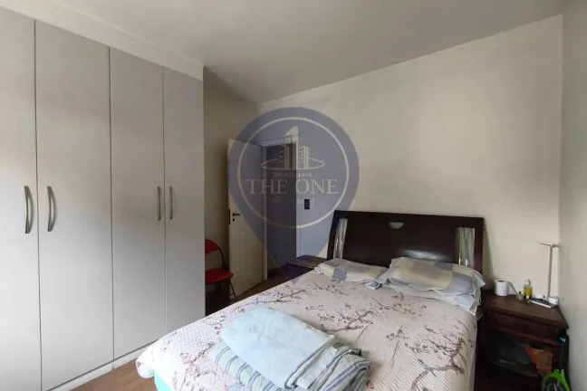 Imagem Imperdível! Casa à venda na Vila Monumento, São Paulo-SP, 3 quartos, 1 suíte, 2 salas, 4 banheiros, 2 vagas, 200m². Confira!