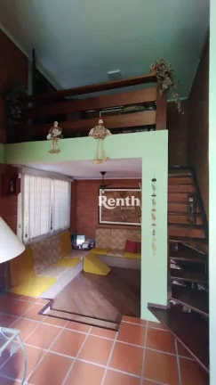 Imagem Casa com 3 dormitórios à venda, 250 m² por R$ 650.000,00 - Parque Universitário - Rio Claro/SP