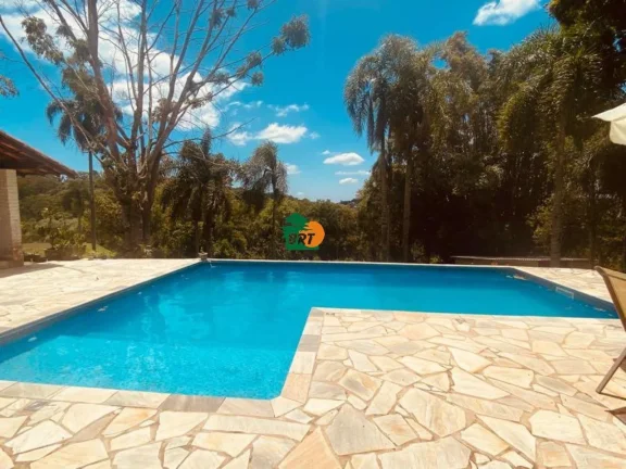 Imagem Sítio para Venda em São Roque, Pavão (canguera), 3 dormitórios, 1 suíte, 2 banheiros