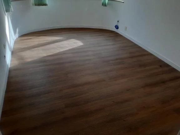 Imagem Conjunto comercial no centro - República