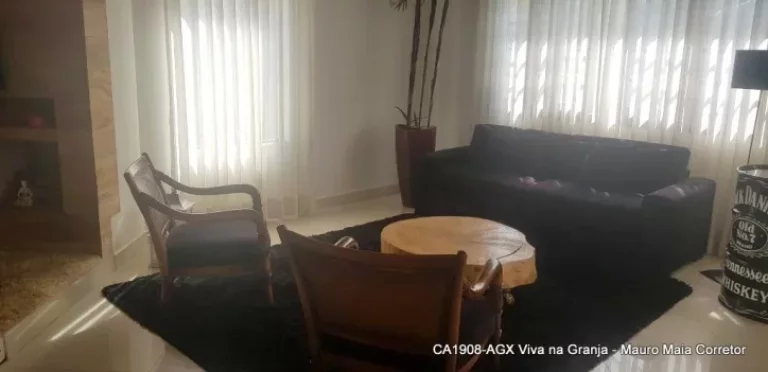 Imagem Casa com 4 dormitórios à venda, 288 m² -Granja Viana - Carapicuíba/SP