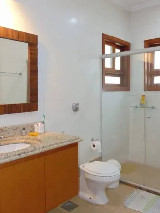 Imagem Maravilhosa casa em condomínio fechado. Nova Friburgo RJ.