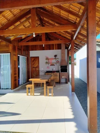 Imagem ...lt;br...gt;Linda casa, localizada na cidade de Barra Velha -SC, na regi...atilde;o conhecida como...
