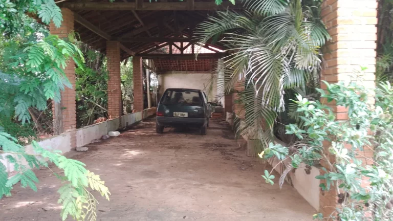 Imagem Seu Refúgio Exclusivo Espera por Você! Casa Espaçosa de 6.415m² em Porangaba - SP
