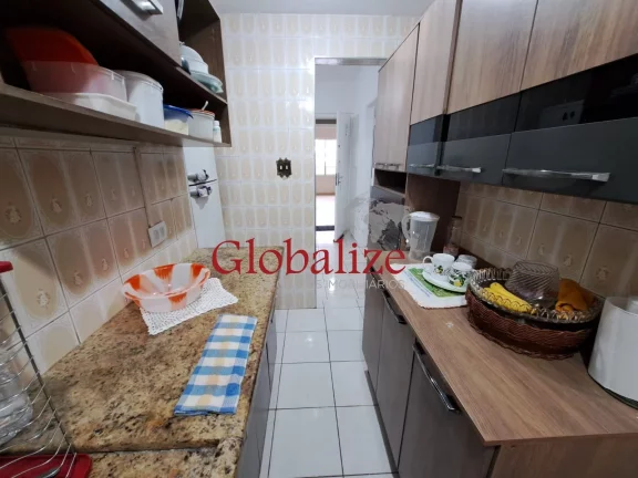 Imagem Apartamento à venda com 43m², 1 quarto, elevador, quadra da praia e garagem por R$320.000,00