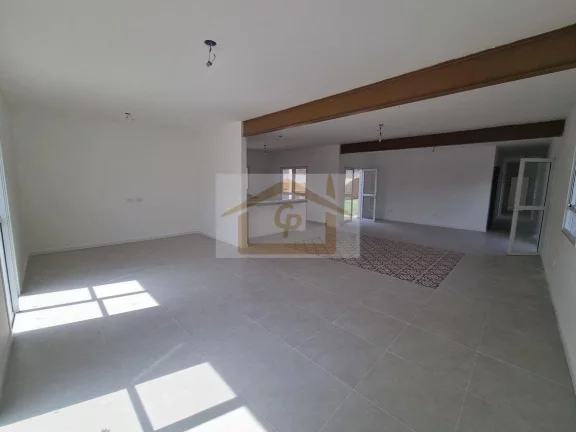 Imagem Casa na região Granja Viana, *Térrea , 3 suítes, 4 vagas