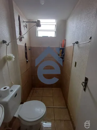 Imagem Apartamento no bairro Petrópolis, 2/4, local diferenciado, com 1 vaga de garagem
