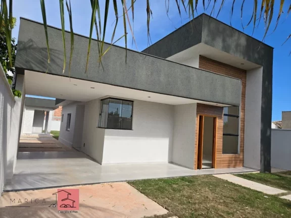 CASA NOVA LINEAR COM 3 QUARTOS SENDO 1 SUÍTE - ACABAMENTO FINO