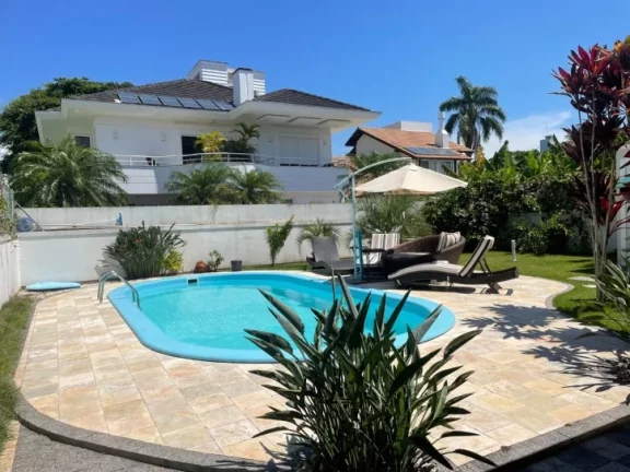 Imagem Casa com 5 dormitórios para alugar, 280 m² por R$ 4.500/dia - Jurerê Internacional - Florianópolis/SC
