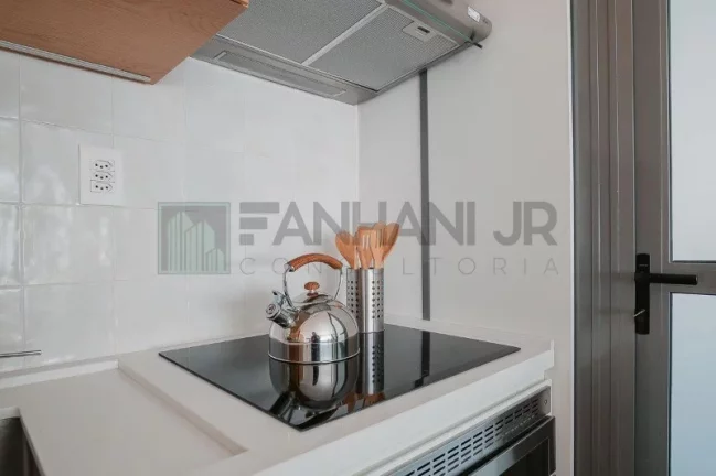 Imagem Apartamento para locação de alto padrão no Jardim América: 1 quarto, 1 suíte, 2 salas, 2 banheiros, 2 vagas, 70m².