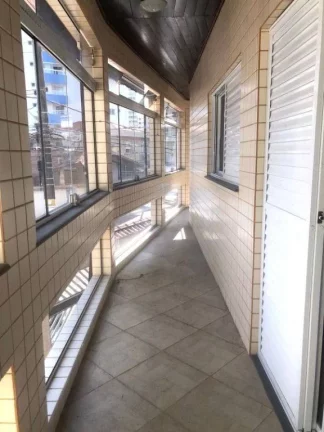 Imagem Sobrado com 5 dormitórios à venda, 145 m² por R$ 750.000,00 - Ocian - Praia Grande/SP