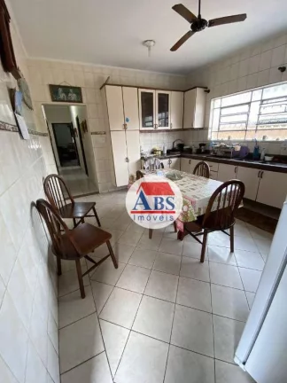Imagem Casa ampla e diferenciada na Vila Nova. Aceita FGTS e financiamento.
