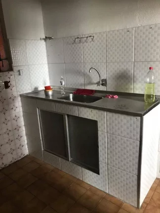 Imagem CASA À VENDA 58 M² EM BANGU COM EXCELENTE TERRENO 360 M² NA TOTALIDADE