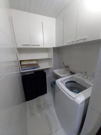 Imagem Sobrado com 2 dormitórios à venda, 107 m² por R$ 580.000,00 - Vila Cecília Maria - Santo André/SP