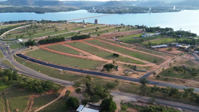 Imagem Terreno residencial para venda em Villagio do Lago, 250m2