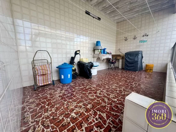 Imagem Sobrado com 03 dormitórios com 02 vagas de garagem no Jardim Aricanduva