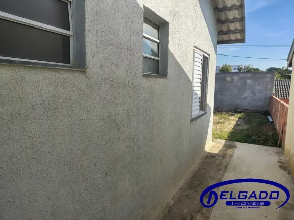 Imagem DELGADO aluga CASA em CONDOMÍNIO FECHADO (DOM MARCELINO) com 2 quartos e suíte em Bela Vista, Itaboraí-RJ