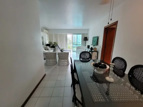 Imagem PITANGUEIRAS - FRENTE AO MAR, BELÍSSIMA VISTA DA PRAIA, APTO CLARO E SUPER AREJADO, 168 M² ÚTEIS, 02 VAGAS GARAGEM NO PRÉDIO E ÁREA DE LAZER