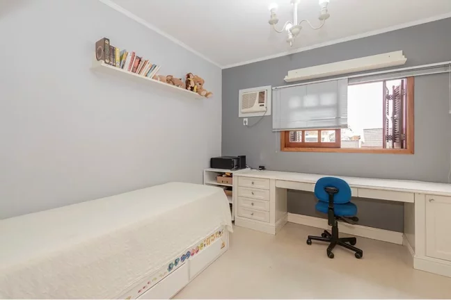 Imagem JIREB 141 612521044-60 - Casa à venda no bairro Jardim Itu - Porto Alegre/RS