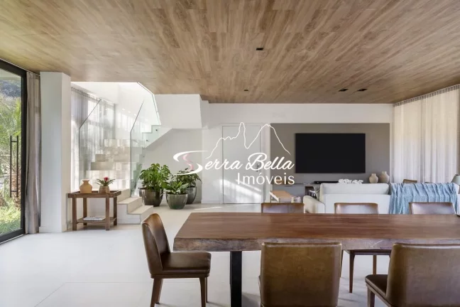 Imagem Casa Alto Padrão na Fazenda Marambaia em Itaipava, Petrópolis/RJ
