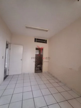 Imagem Vendo Excelente Sobrado Comercial na Rua Moraes Barros em Piracicaba