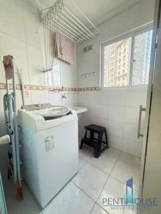 Imagem Apartamento Zona Central para Venda em Balneário Camboriú, CENTRO, 3 dormitórios, 1 suíte, 2 banheiros, 2 vagas